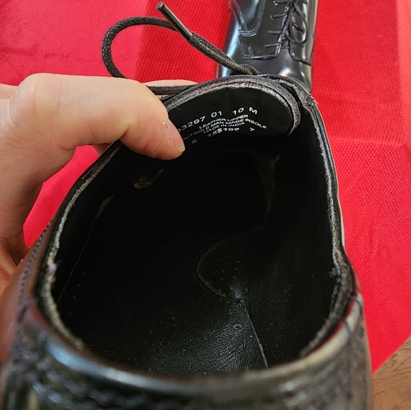 Nunn Bush black dress shoes - Picture 6 of 7